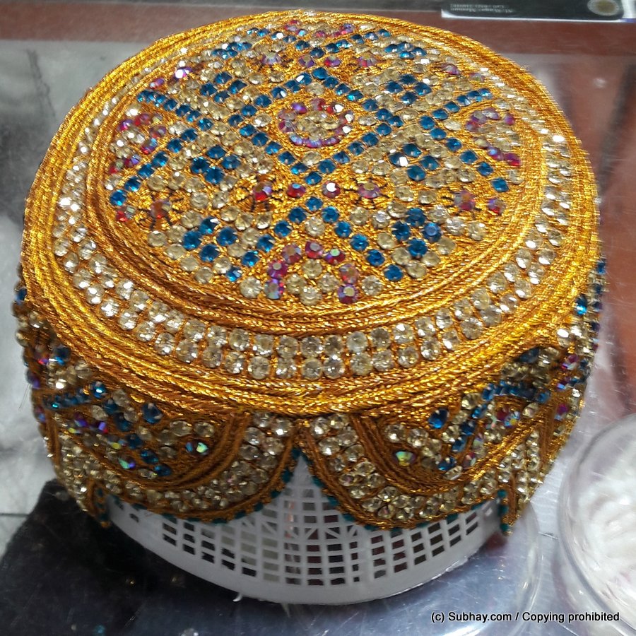 Sindhi Nagina / Zircon / Heera Sindhi Cap / Topi (Hand Made) MKC-509